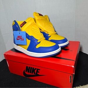 Nike Air Jordan 1 Retro High OG Reverse Laney Women Shoe FD2596-700 New with box